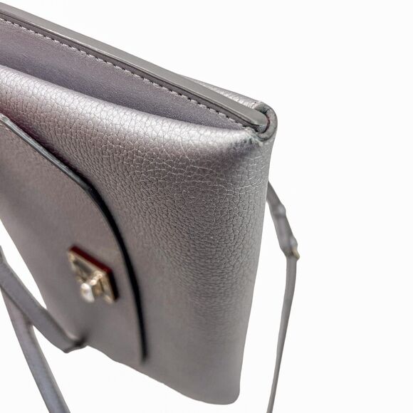 MCM Milla Silver Metallic Leather Crossbody Shoulder Bag Clutch - Picture 9 of 16